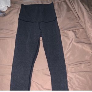Grey lululemon size 6